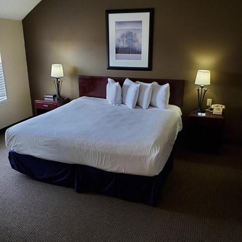 Sterling Hotel And Suites Clive Eksteriør billede